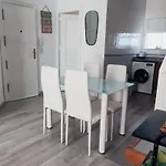 Ana's Cozy Apartamento Torremolinos