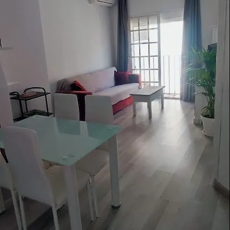 Ana's Cozy Appartement Torremolinos